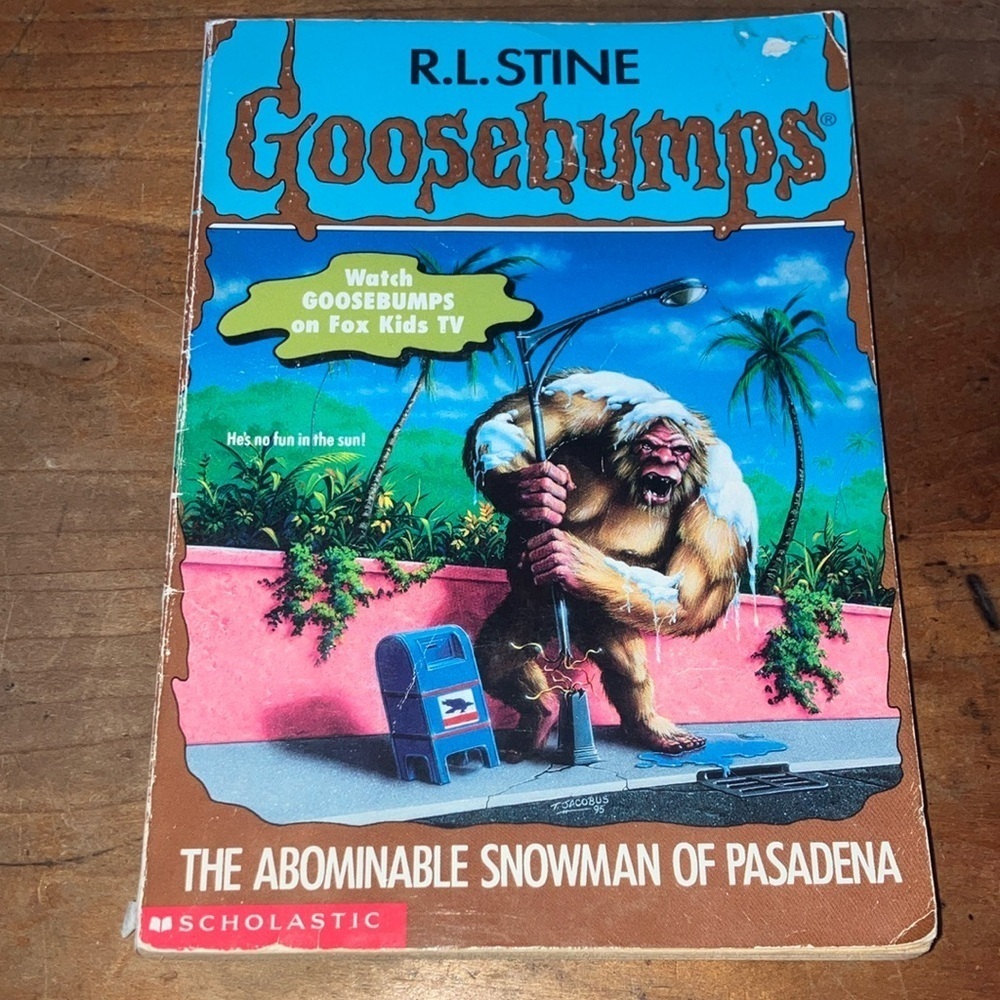 Vintage Goosebumps series book #38: The Abominable Snowman of Pasadena